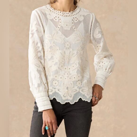 Sundance Reach For Beauty Top in the color marshmallow. Size medium. - Picture 1 of 10